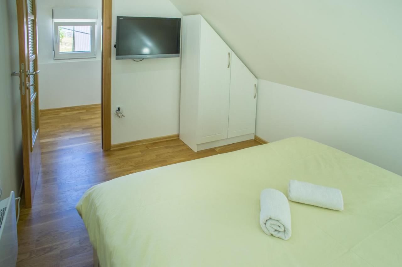 Zekovic Apartmani Zabljak  Luaran gambar